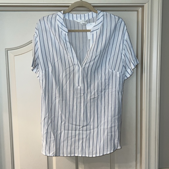 💙H&M Maternity Surplice-Neck Tunic Top 🩵🤍💙 - Picture 3 of 9